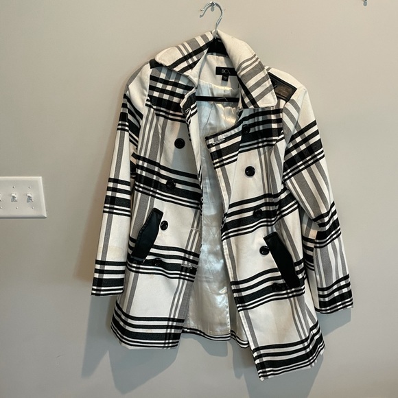 Black and White Pea Coat Women’s Jacket - Small - Picture 2 of 6